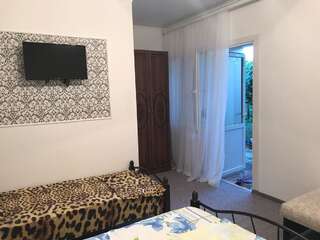 Гостевой дом Guest house Ostrovok Пицунда-6